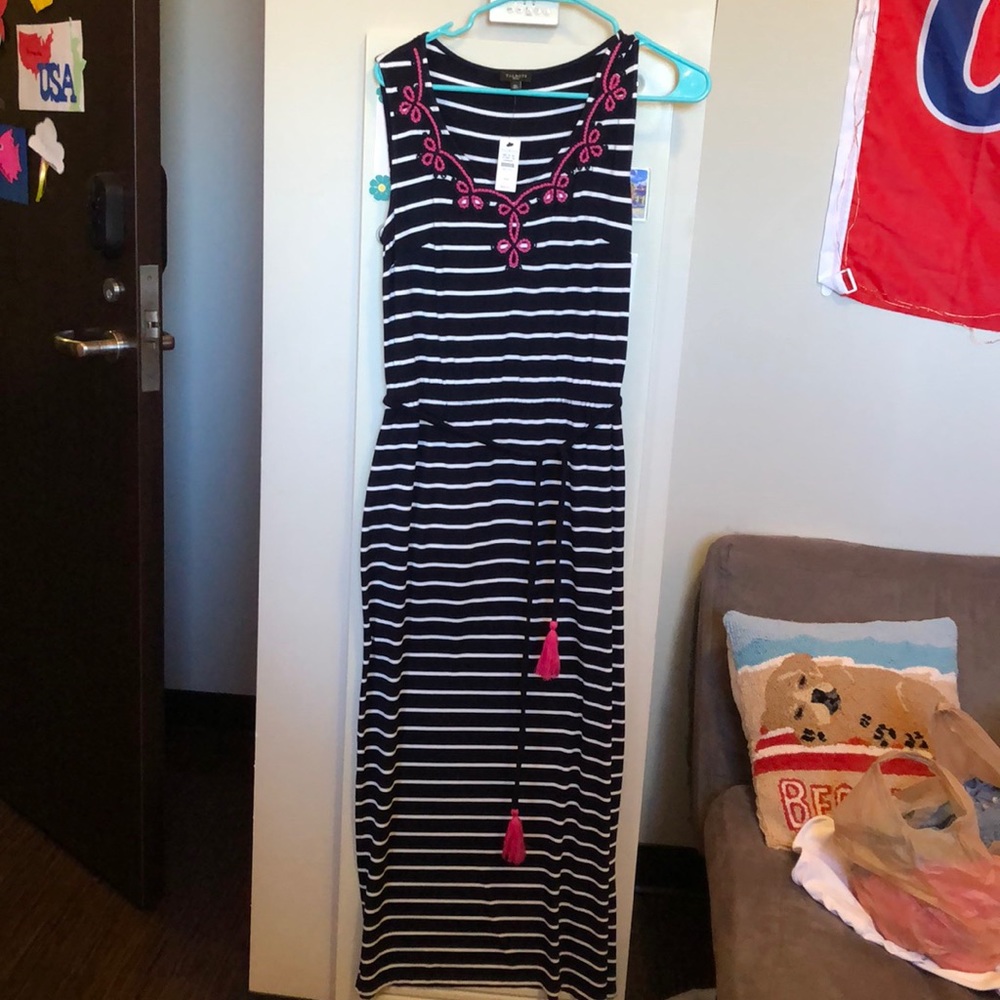 Stripped maxi dress with pink embellishment